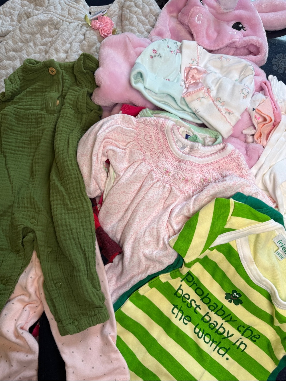 Assorted Baby Clothes 0-3 month 19 pieces (1)